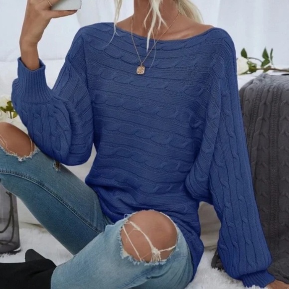 Luxe Cozy Cable Knit Oversized Sweater Top - Picture 3 of 14